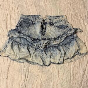 Vintage Havana Acid-Wash Denim Ruffle Mini Skirt - Light Blue